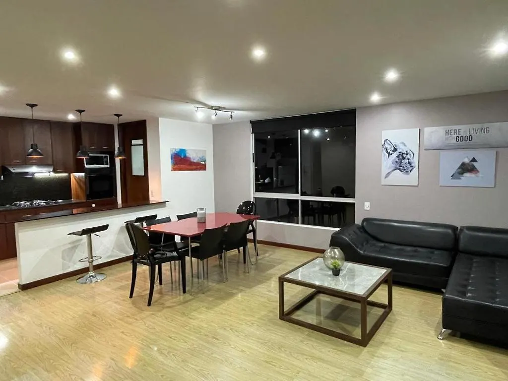 Apartamento Gauss Poblado, Medellin Apartment