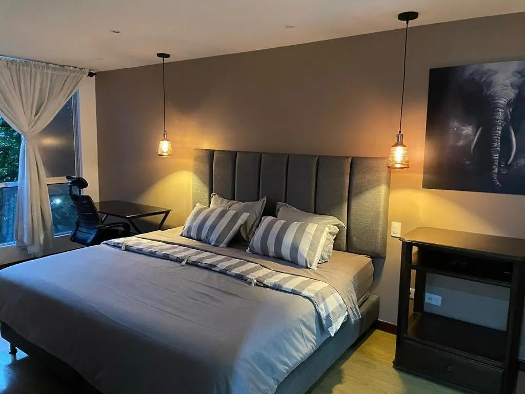 Apartamento Gauss Poblado, Medellin Apartment Colombia